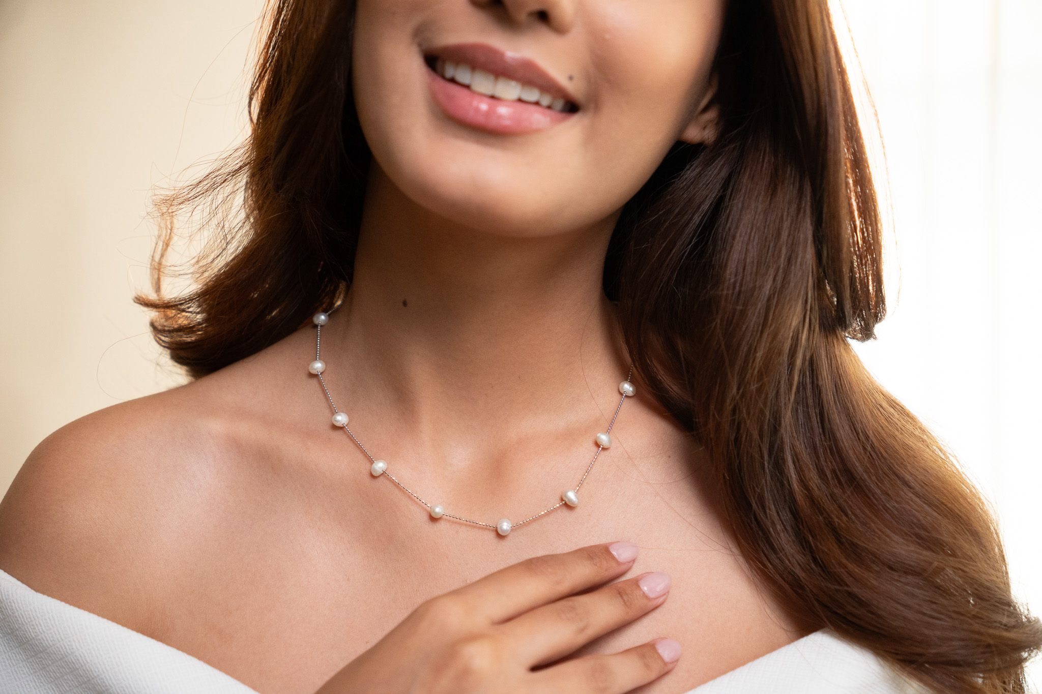 Minimalist Freshwater Pearl Necklace (2)